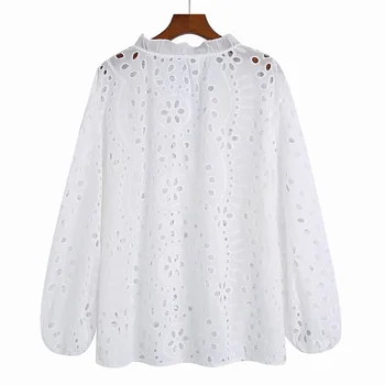 Белая блузка Кружевная рубашка Женская 2024 Летняя Новая одежда с открытой вышивкой Blusa, пуловер для современной девушки, верхняя одежда 3