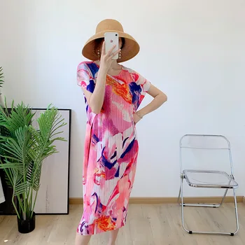Плиссированное платье с принтом Miyake, круглый вырез, короткий рукав, элегантное розовое платье, женская мода для пожилых женщин, новинка лета 2024 г.